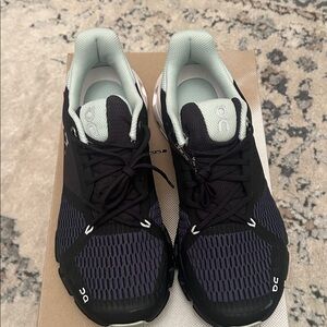 ON Running Black and Gray Sneakers - Size 8